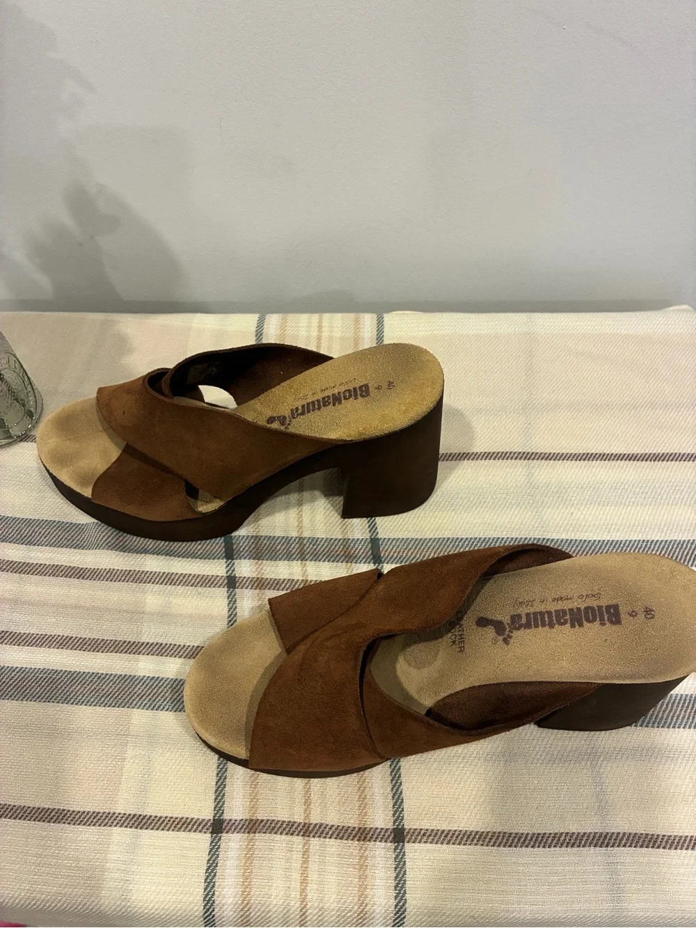 Brown Suede Crisscross Platform Sandals - Biedermann